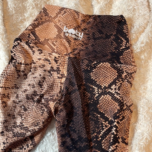 Booty by Brabants - Picture 2 of 3